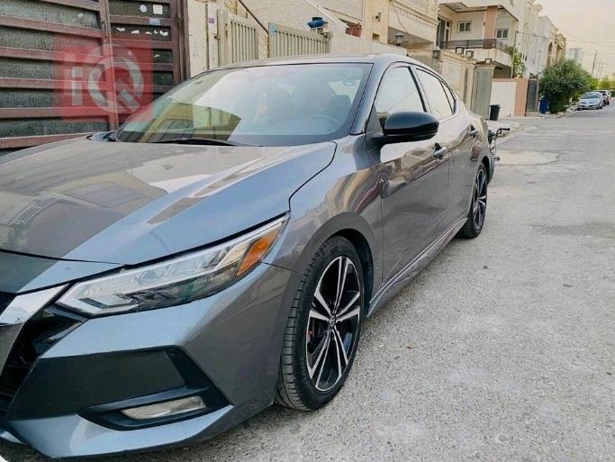 نيسان سنترا